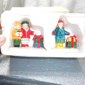 H-117 DEPT.56 SNOW VILLAGE SHOPPING GIRLS W/PACKAGES SET OF 2 WITH ORGINIAL BOX